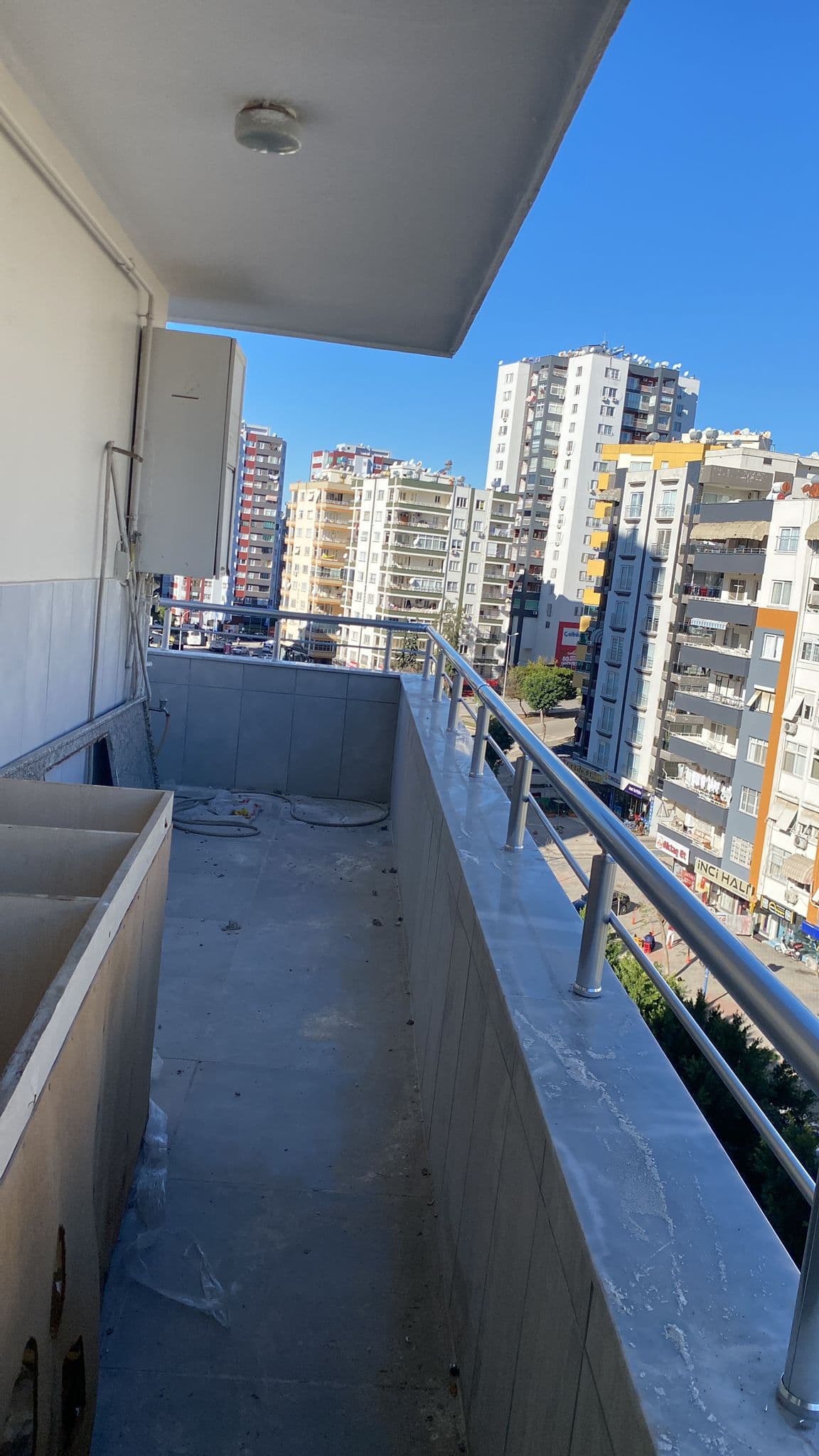 Adana balkon parapet üstü korkuluk - Suha Krom proje 05