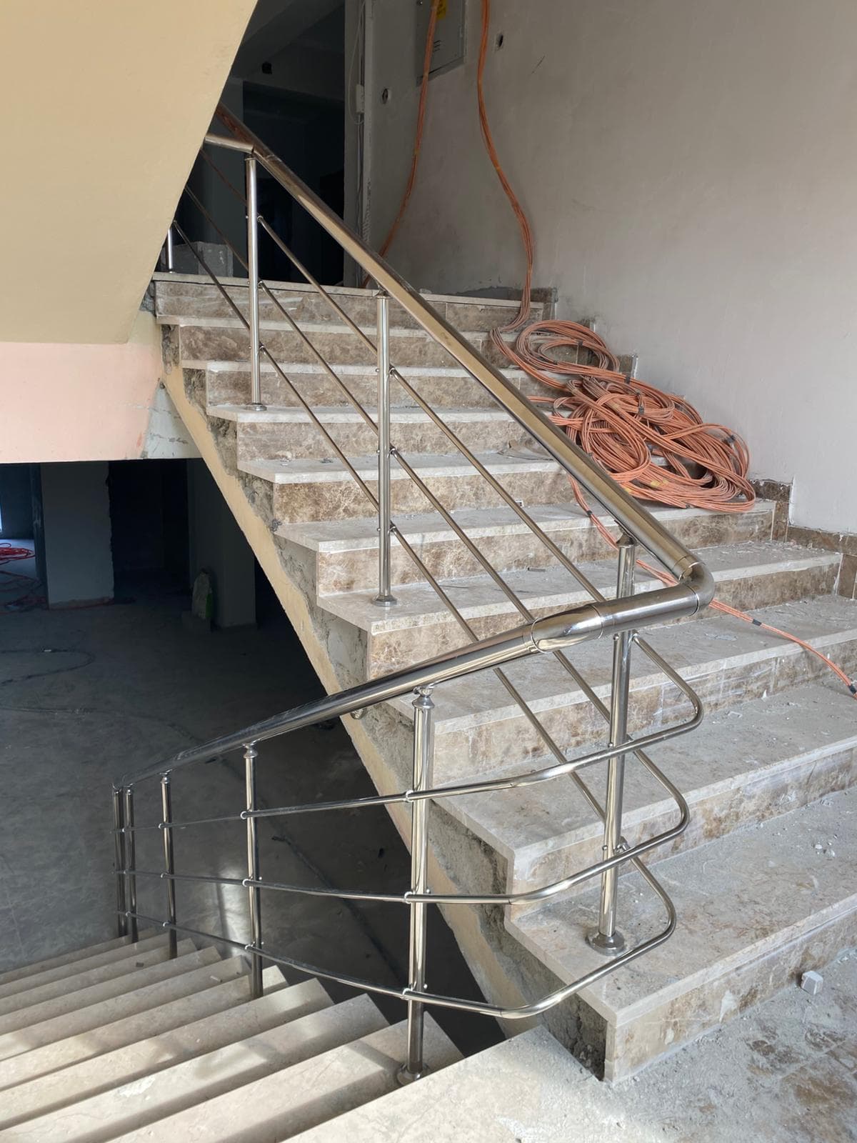 Adana krom parmaklık korkuluk montaj - Süha Krom proje 05