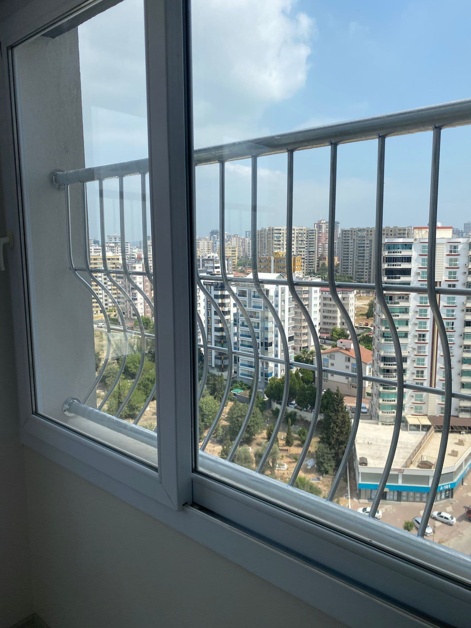 Adana pencere korkuluğu montaj - Suha Krom proje 01