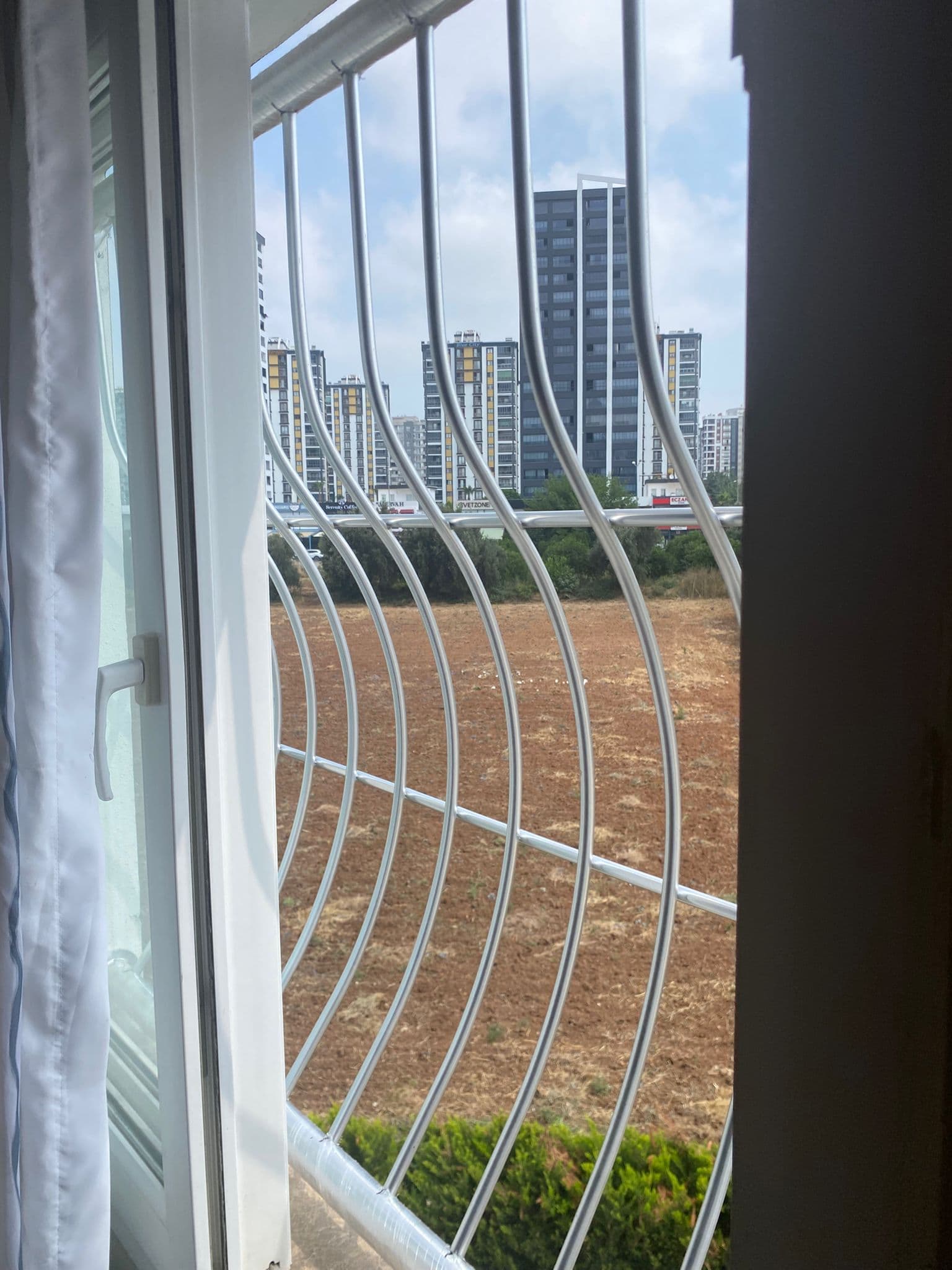 Adana pencere korkuluğu montaj - Suha Krom proje 03