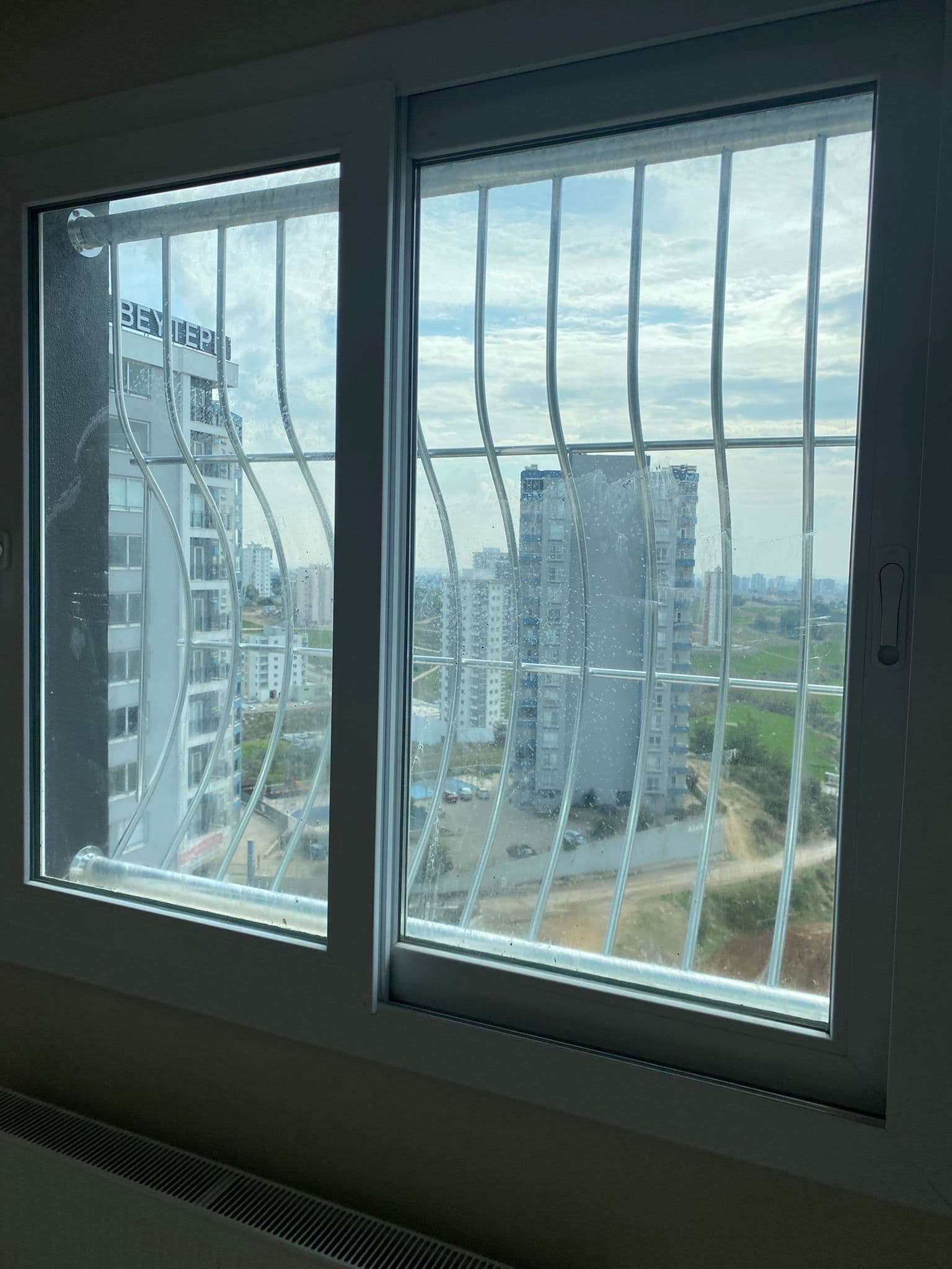 Adana pencere korkuluğu montaj - Suha Krom proje 06